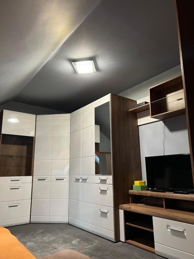 Bianka Hostel & Car Rent Будапеща Екстериор снимка