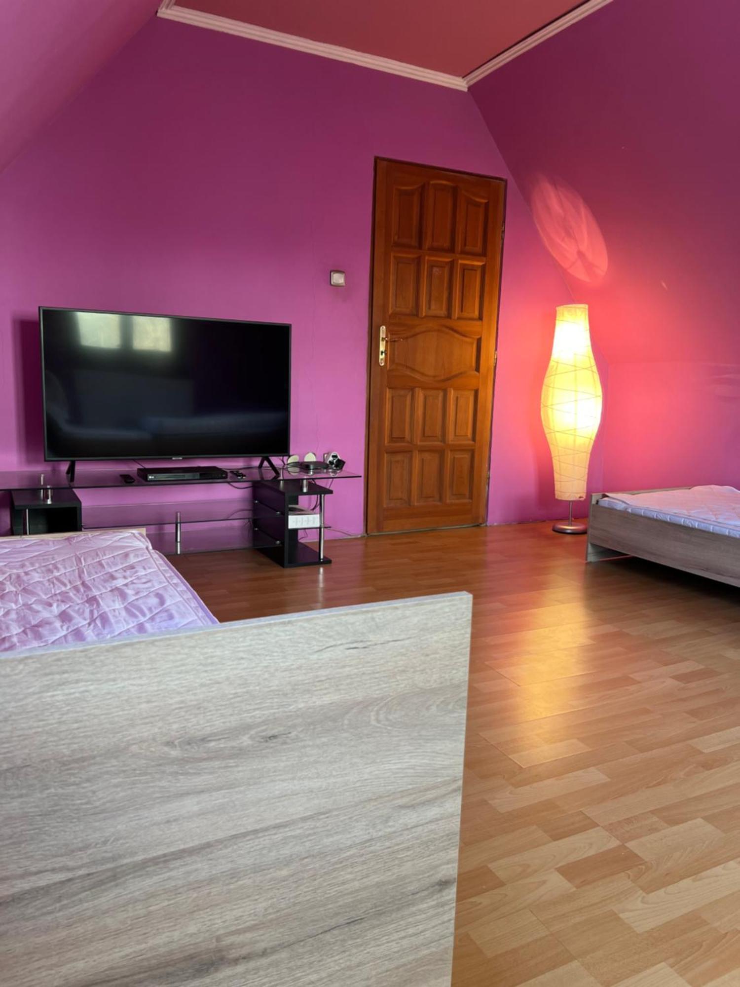 Bianka Hostel & Car Rent Будапеща Екстериор снимка
