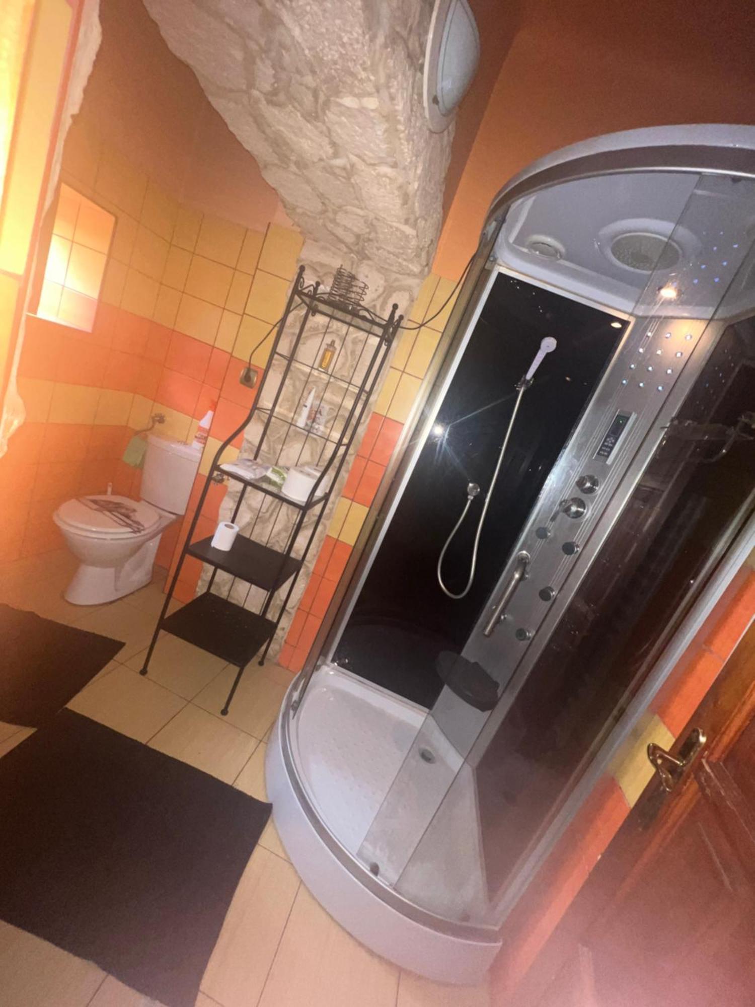 Bianka Hostel & Car Rent Будапеща Екстериор снимка