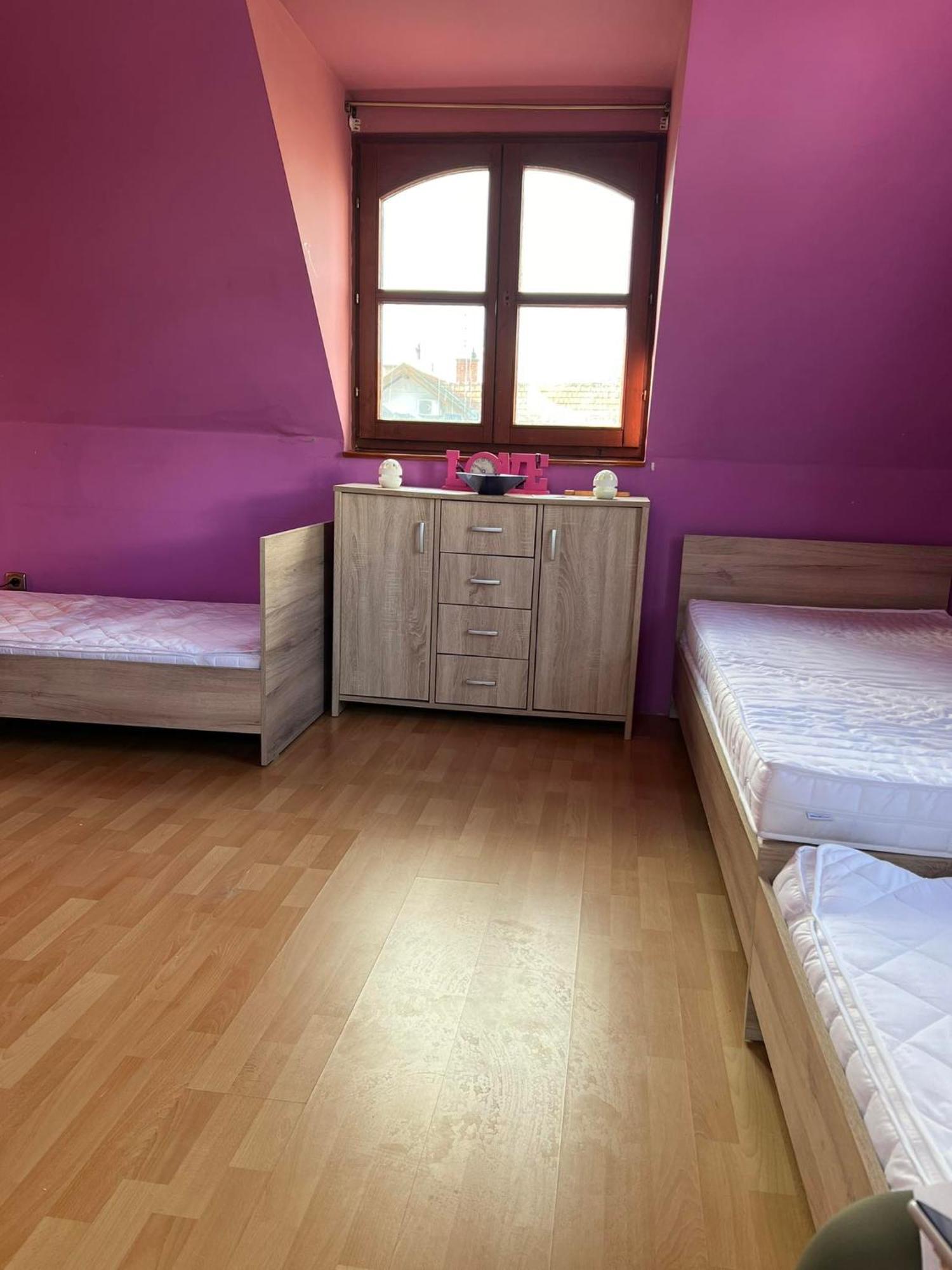 Bianka Hostel & Car Rent Будапеща Екстериор снимка