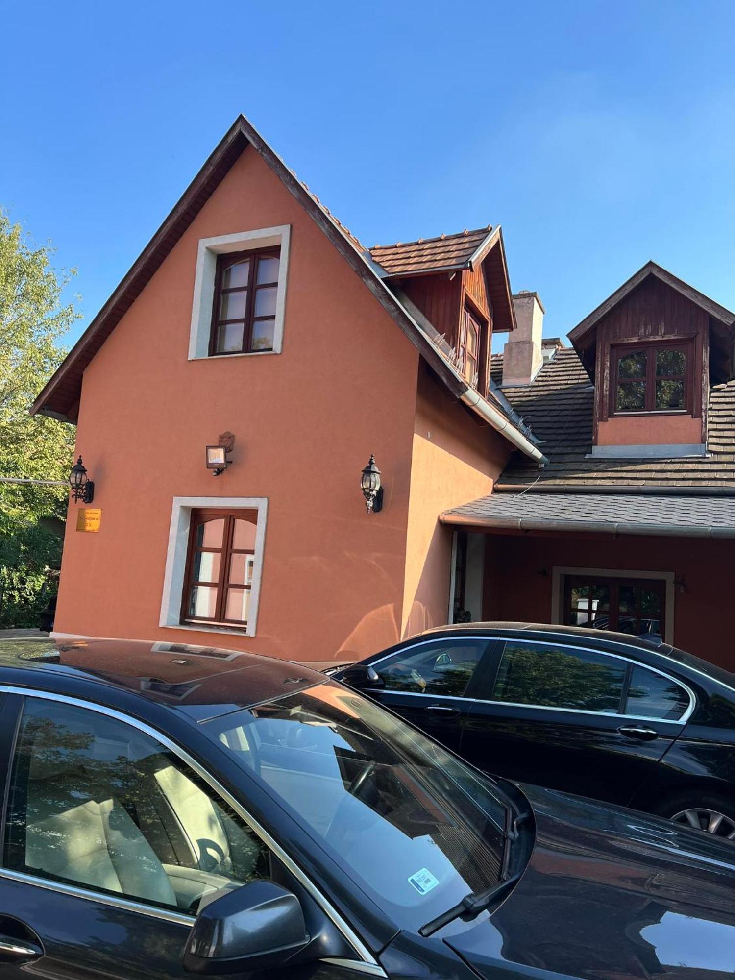 Bianka Hostel & Car Rent Будапеща Екстериор снимка